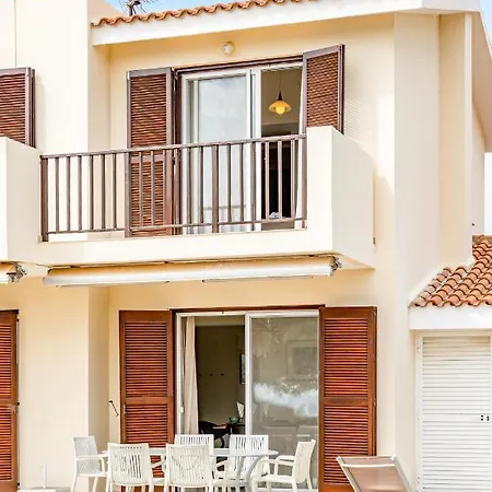 Demiana By Ezoria * Coral Bay