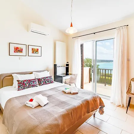 Demiana By Ezoria * Coral Bay