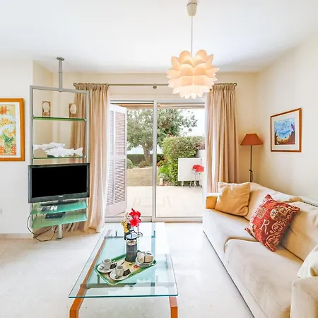 Demiana By Ezoria Βίλα