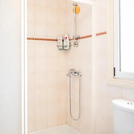 Demiana By Ezoria コーラル・ベイ