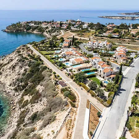 ヴィラ Demiana By Ezoria *