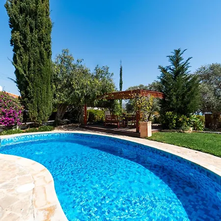 Demiana By Ezoria ヴィラ *