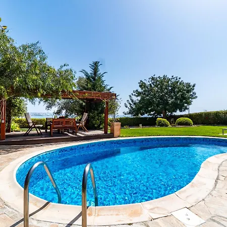 ヴィラ Demiana By Ezoria *