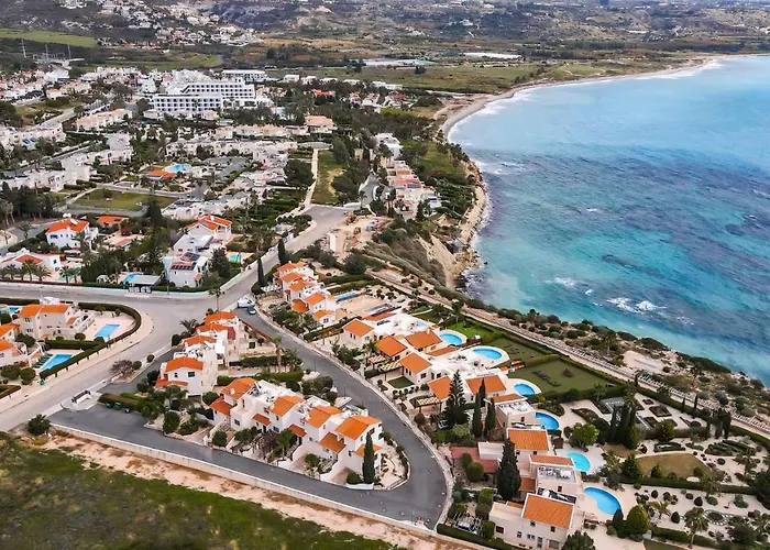 Villa Demiana By Ezoria