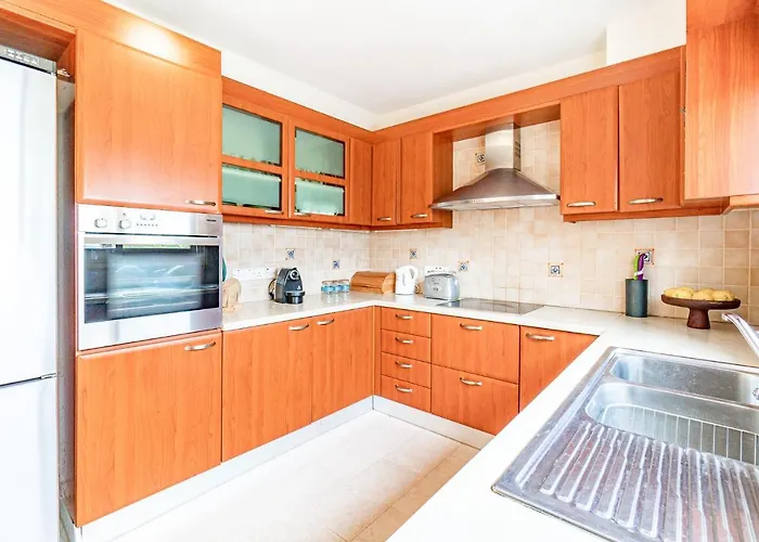 Villa Demiana By Ezoria *