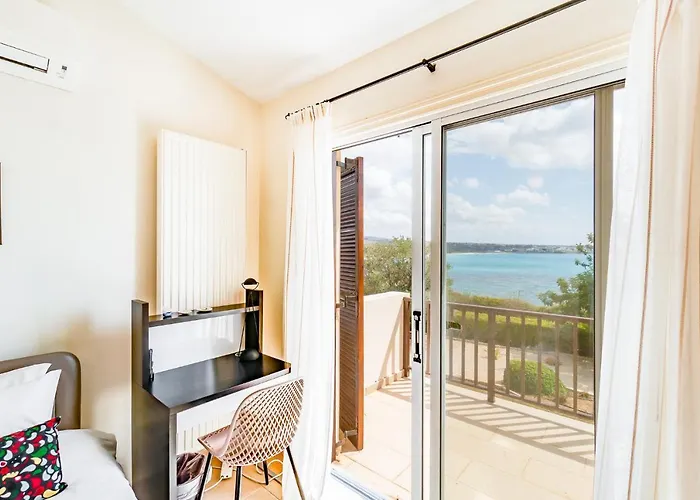 Demiana By Ezoria * Coral Bay