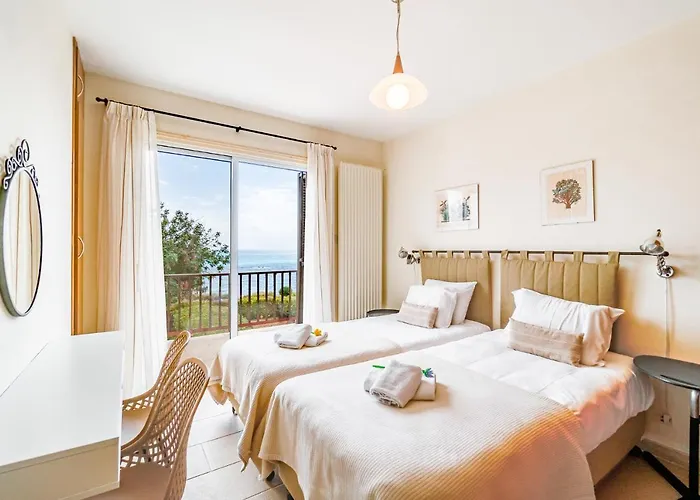 Demiana By Ezoria * Coral Bay