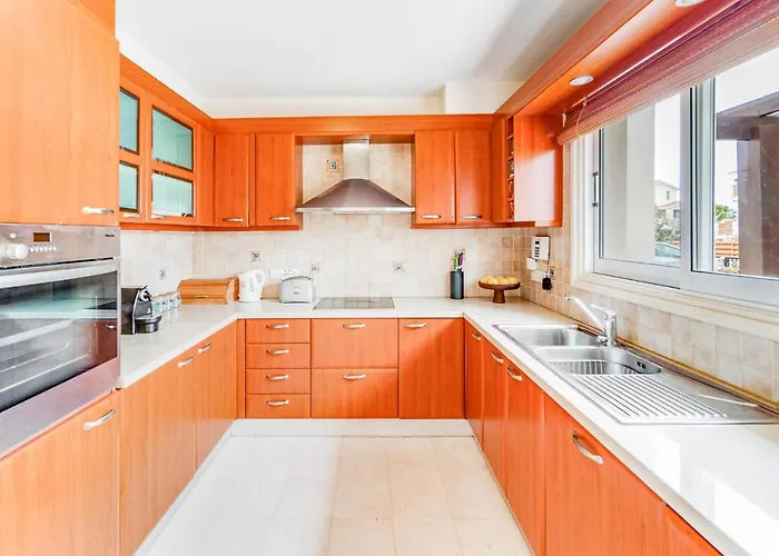 Demiana By Ezoria * Coral Bay